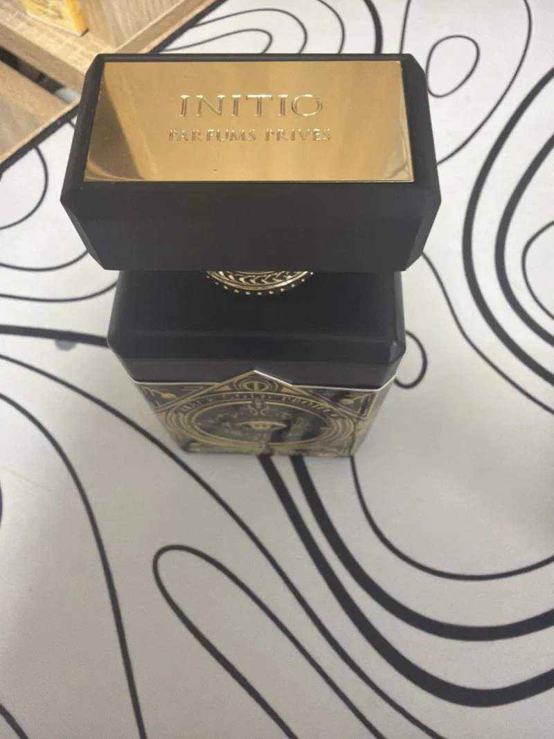 Initio parfums prives oud for greatness — фото 4