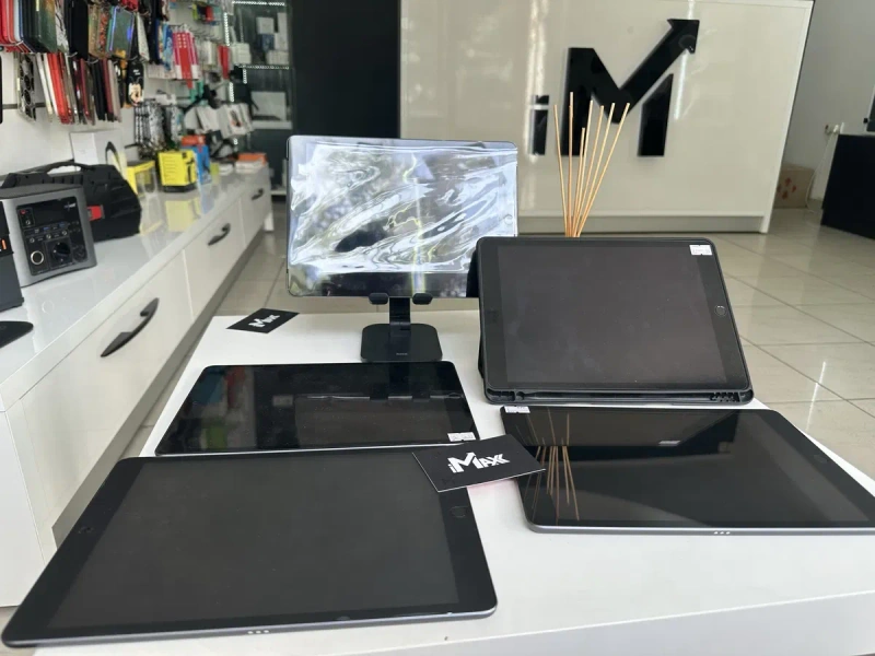 iPad 10.2” 32Gb Wi-Fi та LTE версії Cellular Неверлок — фото 3
