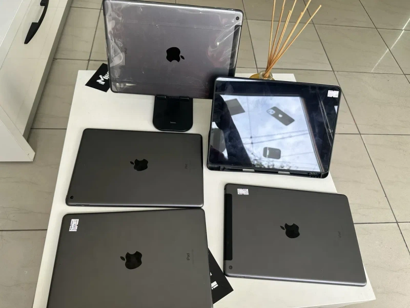 iPad 10.2” 32Gb Wi-Fi та LTE версії Cellular Неверлок — фото 4
