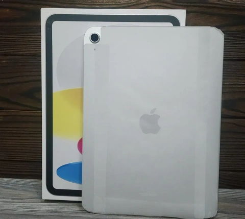 iPad 2025 Wi-Fi 128GB Silver Like NEW / 420 $ / магазин emojiestore
