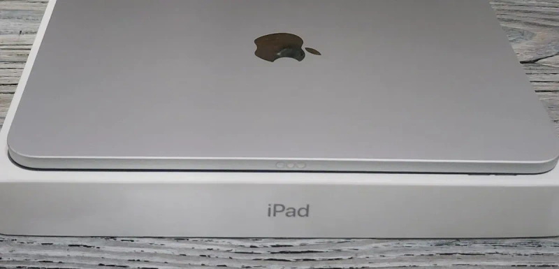 iPad 2025 Wi-Fi 128GB Silver Like NEW / 420 $ / магазин emojiestore — фото 4