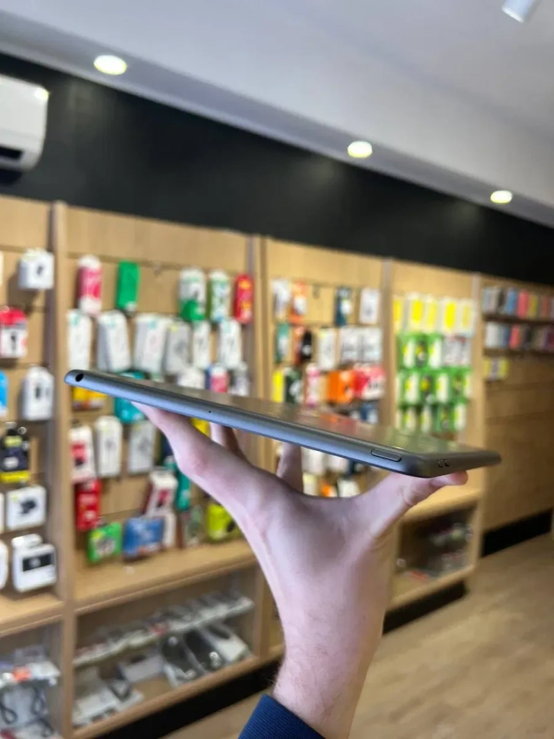 iPad 7 2019 128gb 10.2 з гарантією для ігор/малювання — фото 4