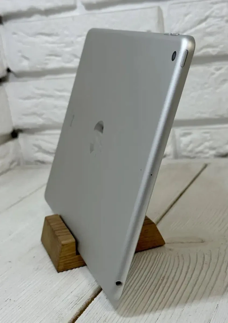 iPad 7th 128 gb 2019 10.2 Silver WIFI планшет з гарантією Без обмежень — фото 5