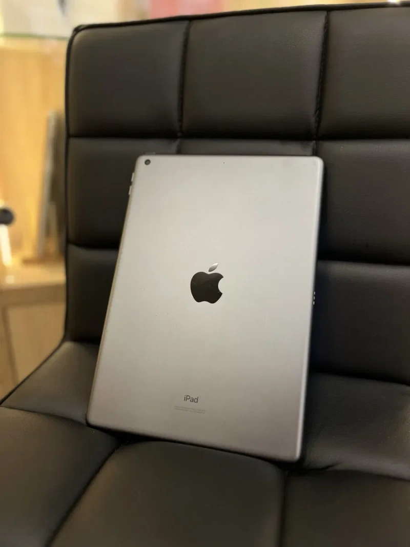 iPad 8th 32gb 2020 10.2 Space Gray з гарантією планшет для роботи — фото 2