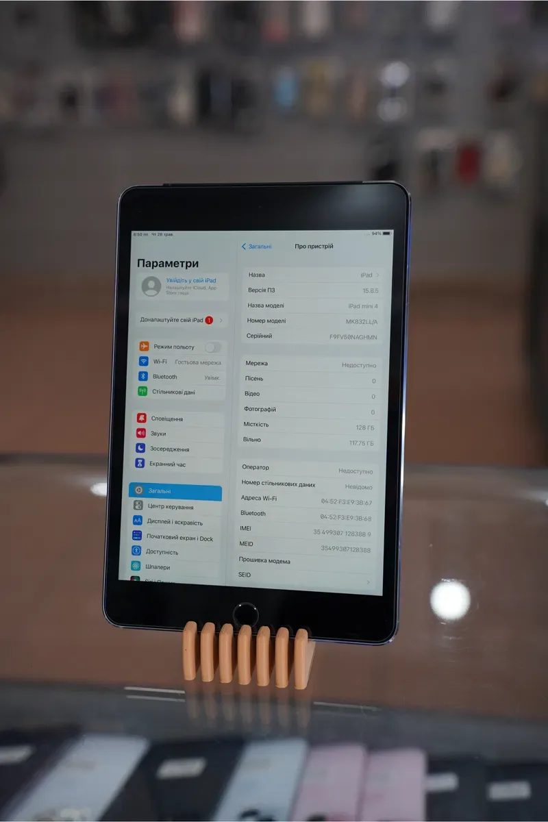 iPad mini 4 128GB Space LTE — фото 2