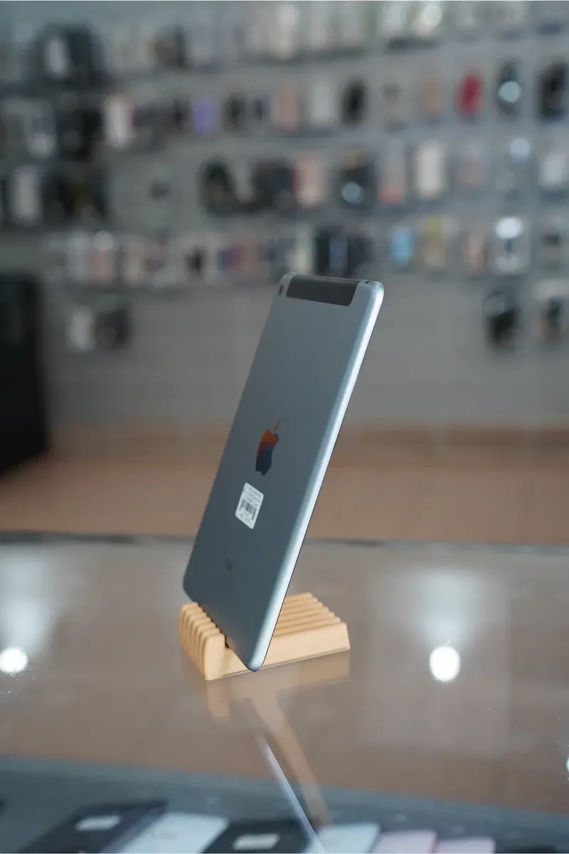 iPad mini 4 128GB Space LTE — фото 5