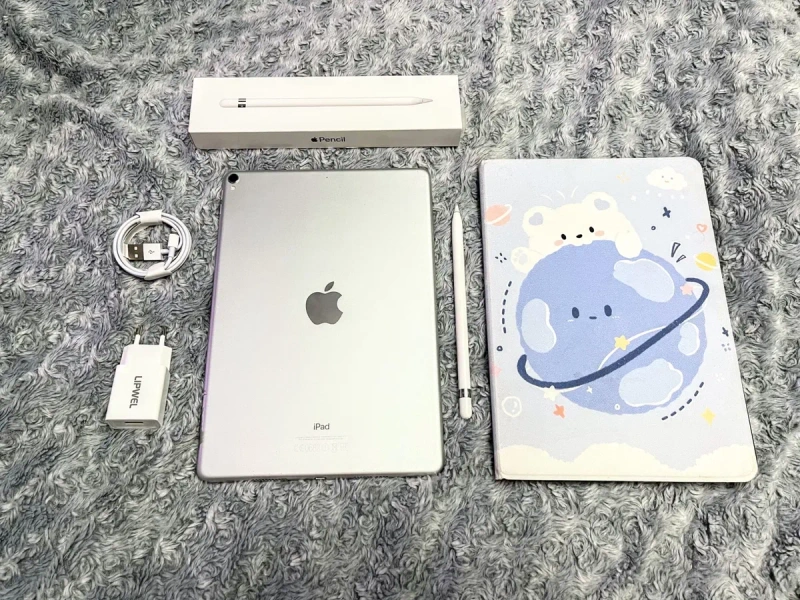 IPad Pro 10.5 (64 gb) wi-fi, 120 Герц + подарки! А1701 — фото 2