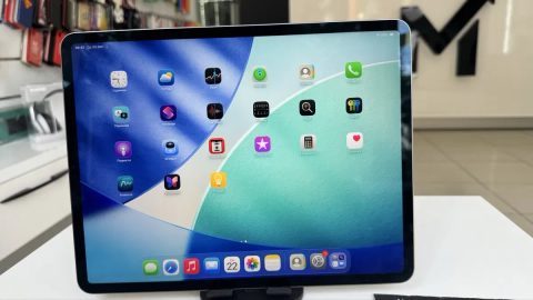 iPad Pro 12.9” m 4 Gen 256Gb Space Gray 7 циклів АКБ 2022р випуск  480€