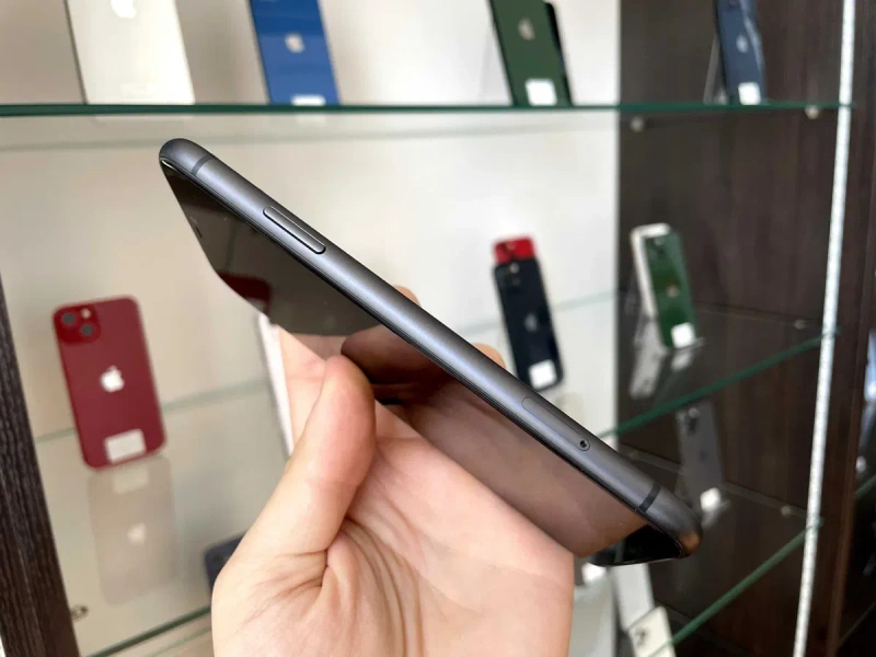 iPhone 11 64 Gb Neverlock / Магазин + Гарантія — фото 4