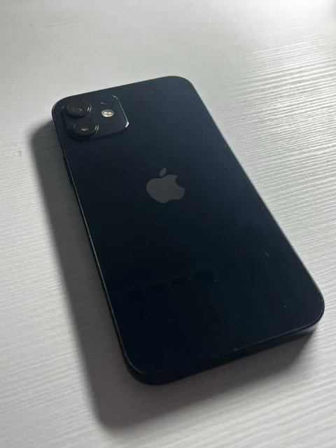 iPhone 12 на 64 Гб