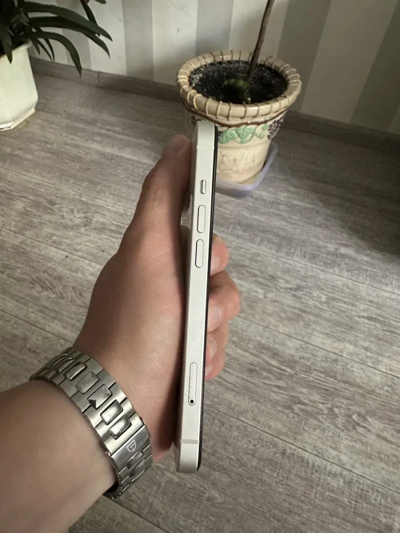 IPhone 13 128 gb white neverlock 85% — фото 2