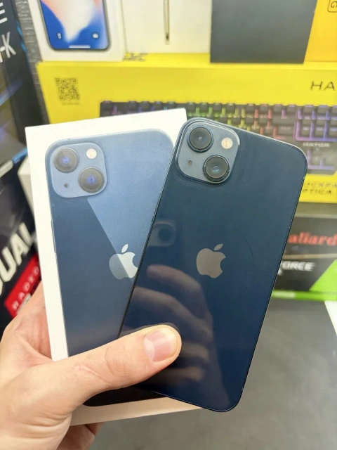 iPhone 13 128GB, 100% АКБ, коробка + 10 чохлів
