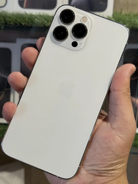 Iphone 13 pro max 256 white