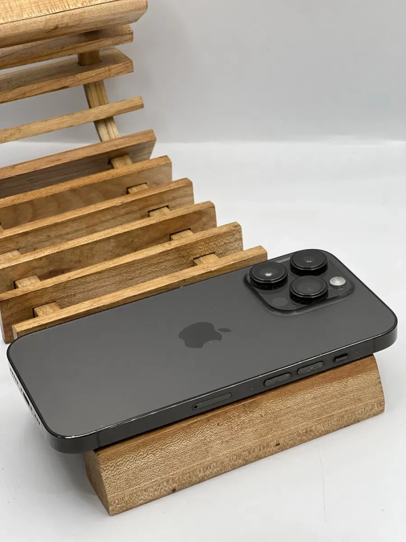 iPhone 14 pro 128Gb black e-sim батарея 100% — фото 2