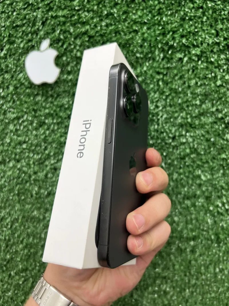 iPhone 15 Pro 256gb Black T. Neverlock в Чудовому стані / АКБ 89%! — фото 2