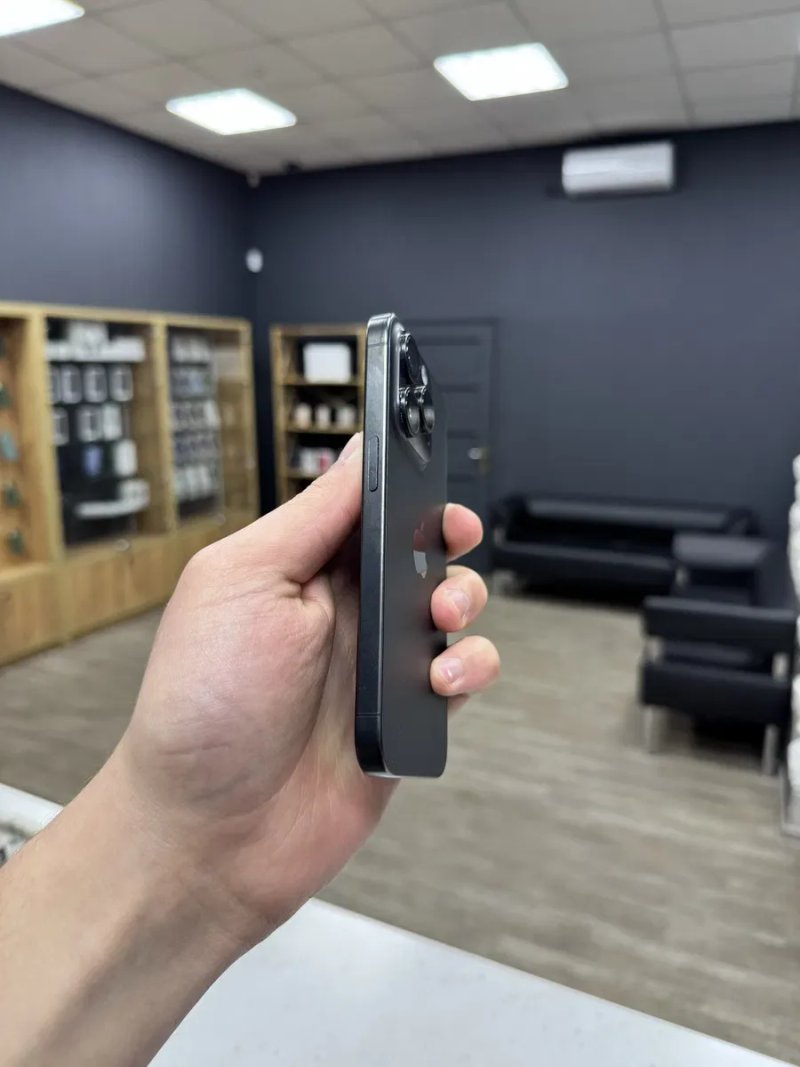iPhone 15 Pro 256gb Black Titanium Unlock з Гарантією! — фото 2
