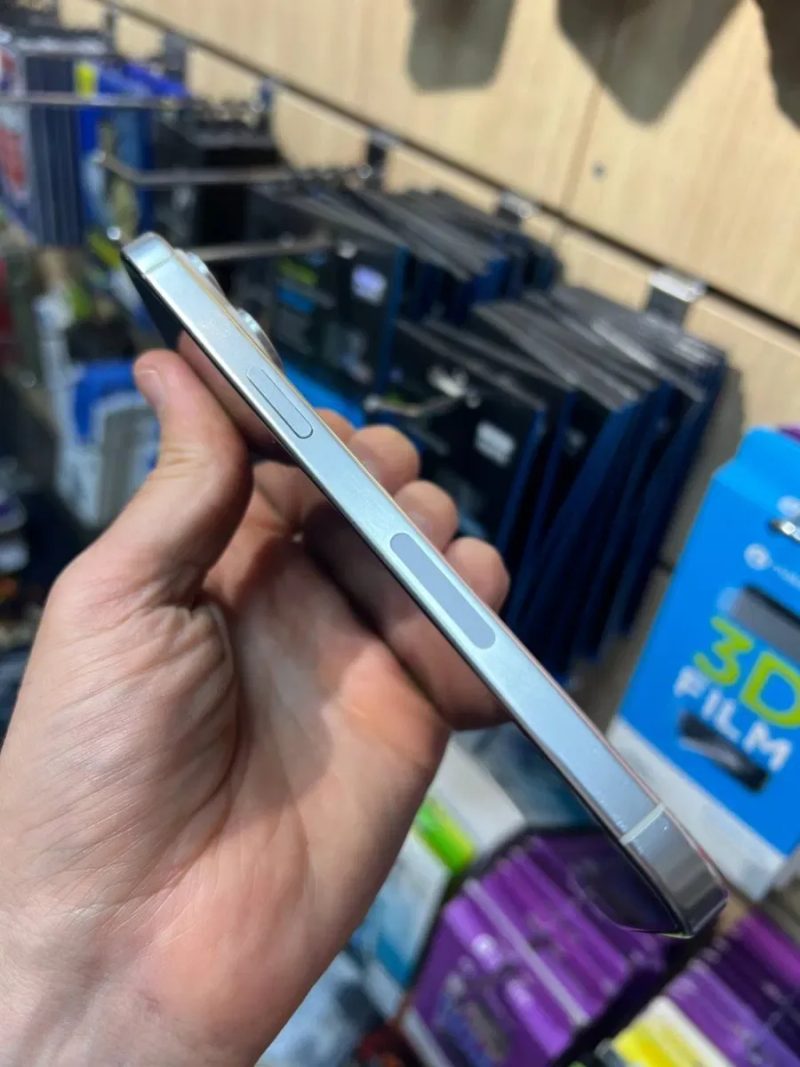 iPhone 15 Pro Max 256 Gb eSIM White Titanium — фото 7