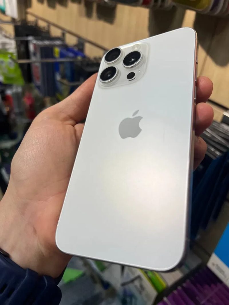 iPhone 15 Pro Max 256 Gb eSIM White Titanium — фото 8