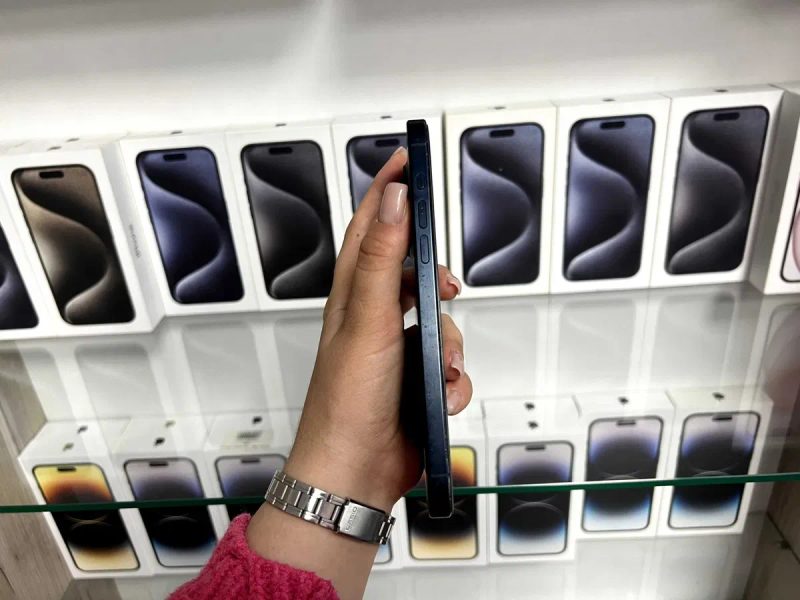 iPhone 15  Pro Max 256 GB Neverlock | Магазин | Гарантія — фото 4