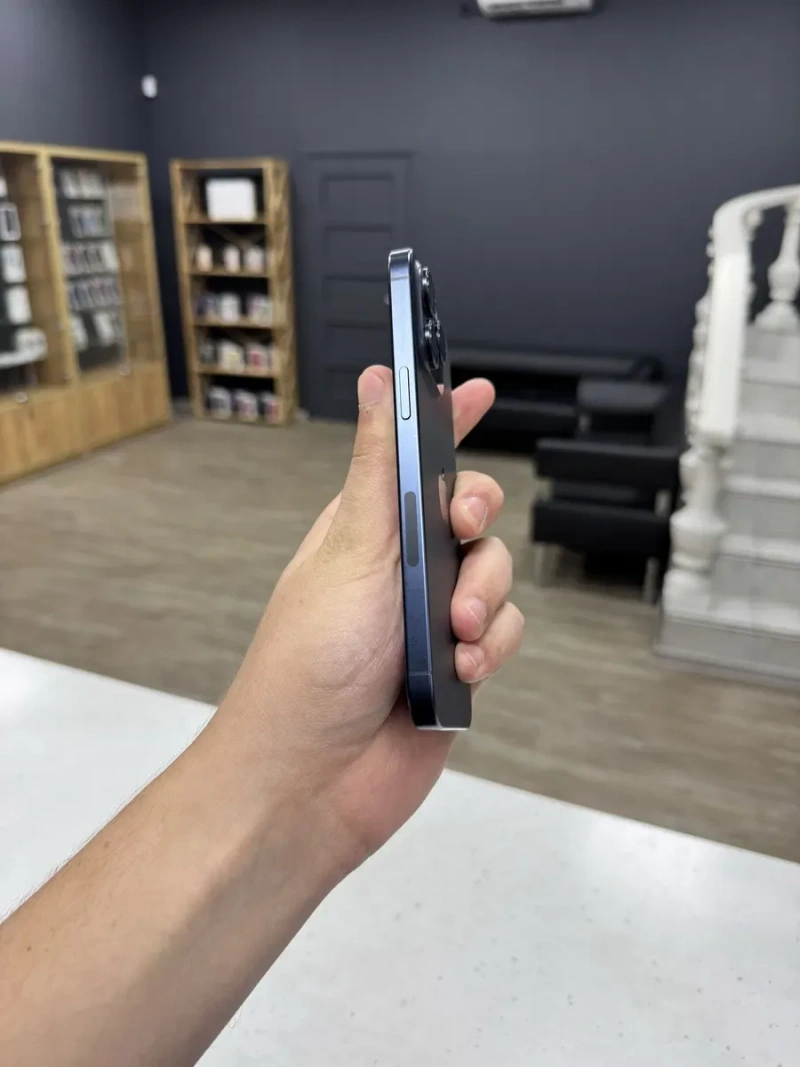 iPhone 15 Pro Max 512gb Blue Titanium Unlock з Гарантією! — фото 2