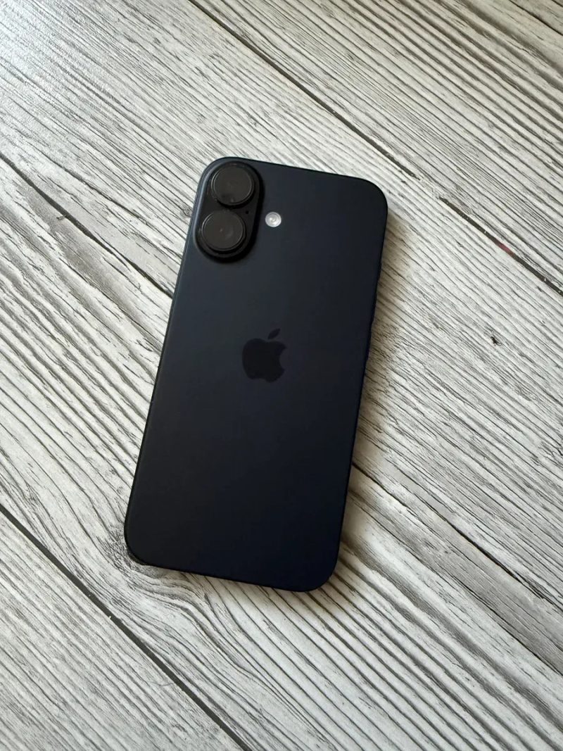 IPhone 16 Black Icloud lock ідеал — фото 2