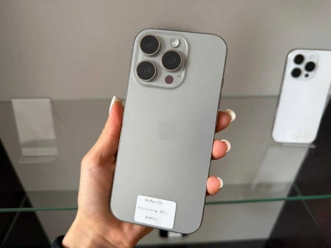 iPhone 16 Pro 128 gb Neverlock (фізична карта) / від Магазину + Гарантія / Обмін