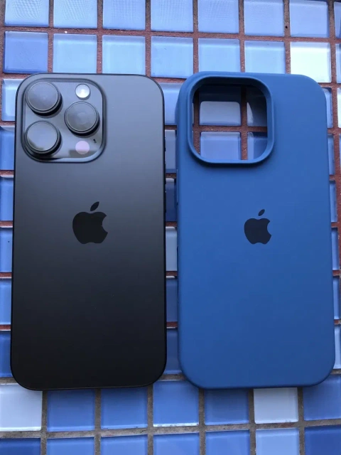 iPhone 16 Pro 256GB Black Titanium