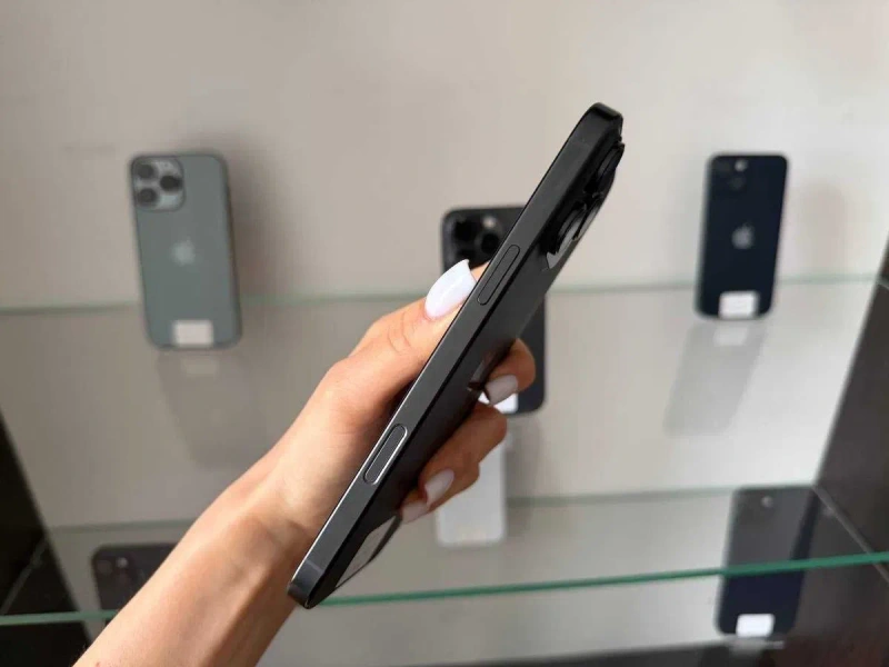 iPhone 16 Pro Max 1 Tb Neverlock (фізична карта) / Магазин + Гарантія — фото 3