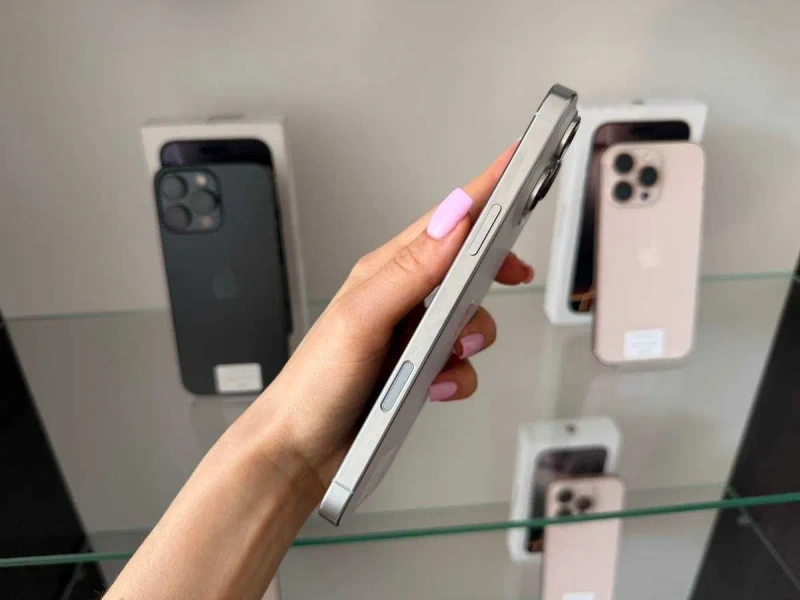 iPhone 16 Pro Max 256 Gb Neverlock (фіз карта) / Магазин / Гарантія — фото 2