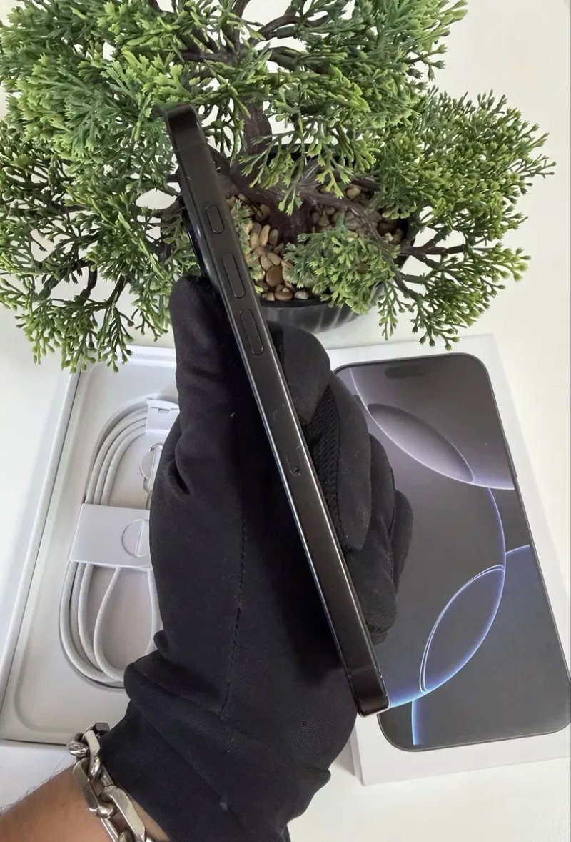 Iphone 16 Pro Max 256gb black Neverlock — фото 2