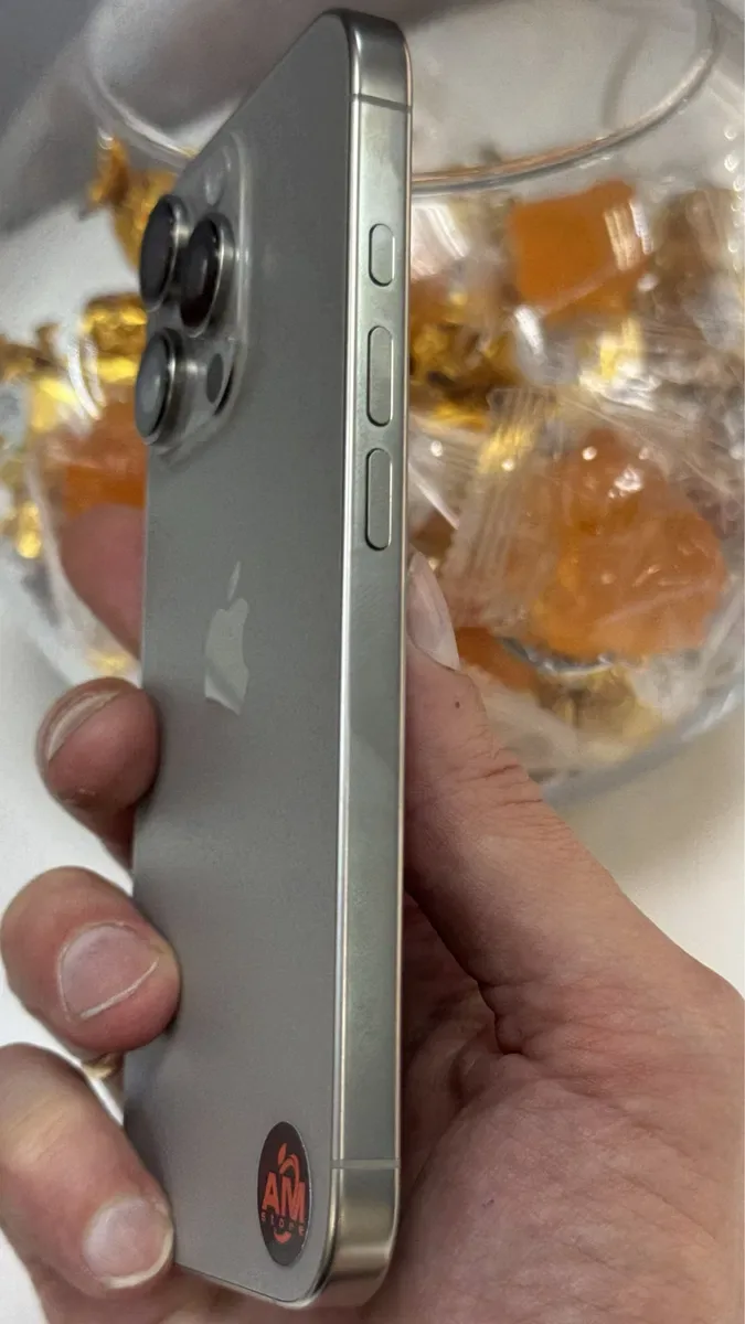 iPhone 16Pro 128gb Black eSiM Neverlock — фото 4