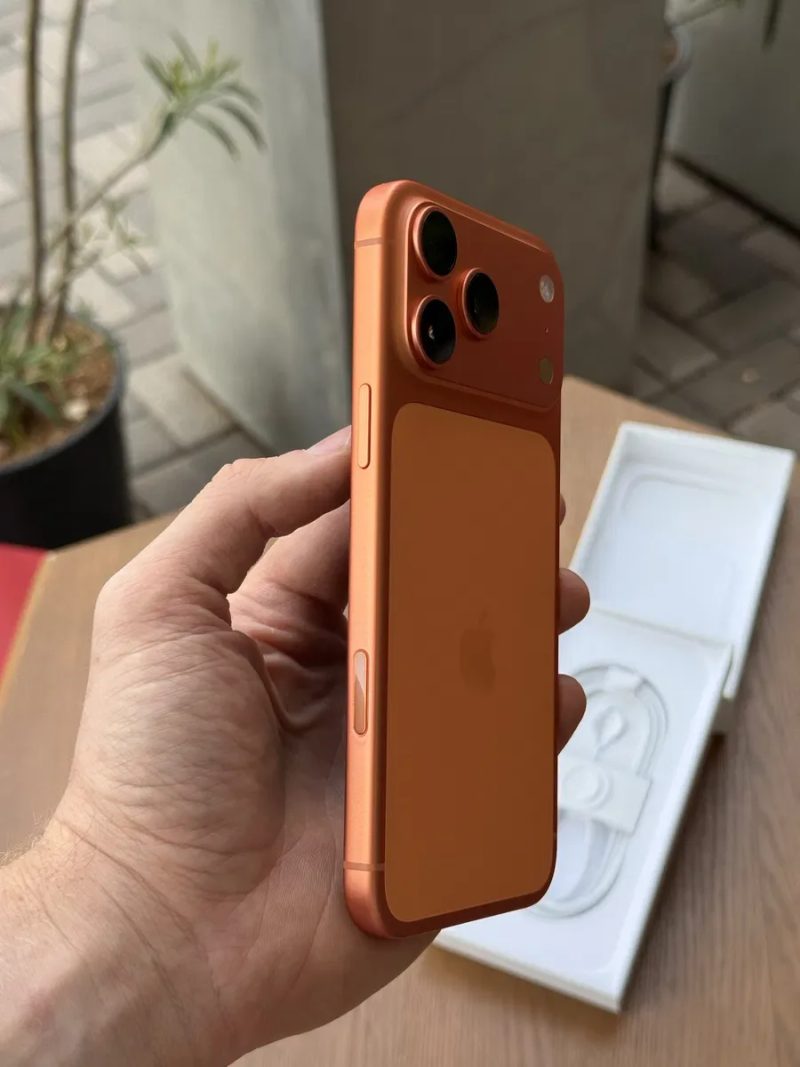 iPhone 17 Pro Max 256gb Cosmic Orange фізична сім — фото 2