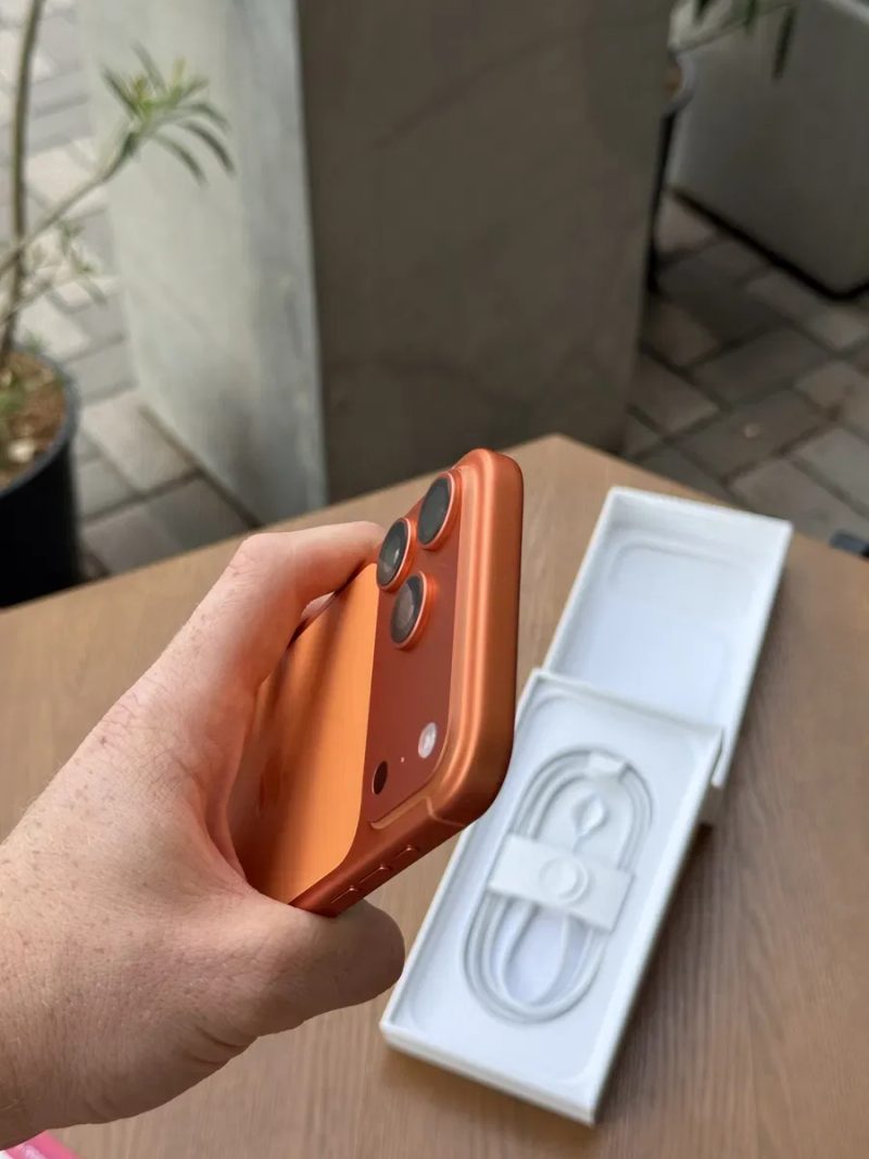 iPhone 17 Pro Max 256gb Cosmic Orange фізична сім — фото 4