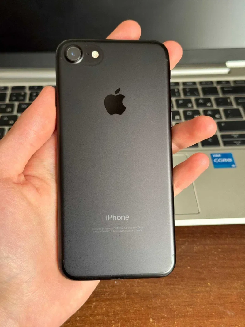 iPhone 7 128GB Black (Neverlock) в хорошому стані. — фото 2