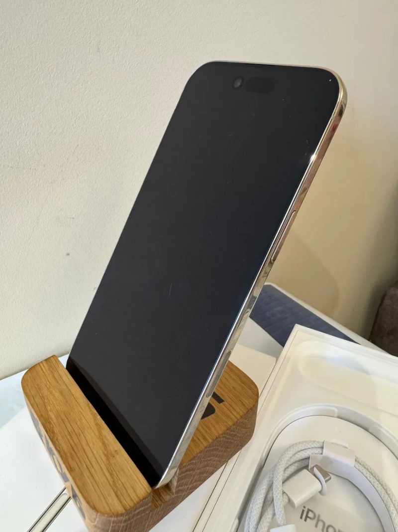 iPhone Air 256GB Gold Neverlock — фото 2