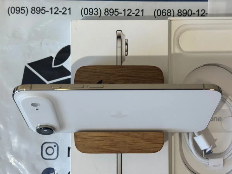 iPhone Air 256GB Gold Neverlock — фото 5