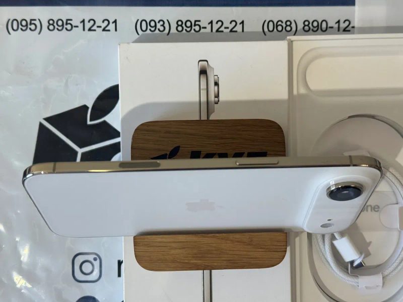 iPhone Air 256GB Gold Neverlock — фото 6