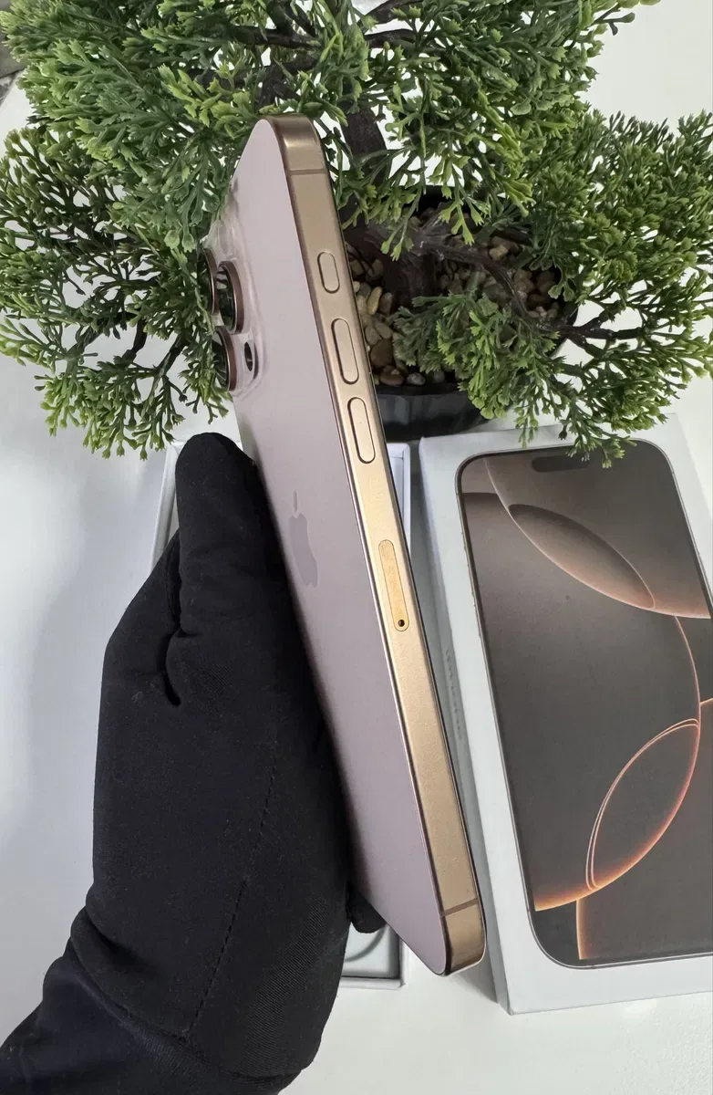 Iphone Идеал 16 Pro Max 256gb desert Neverlock — фото 2