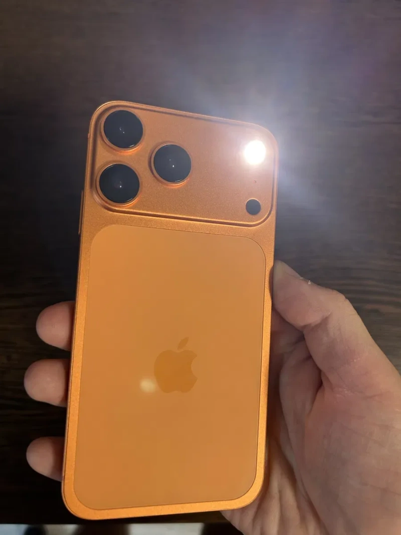 iphone Xr в корпусі 17 pro — фото 8