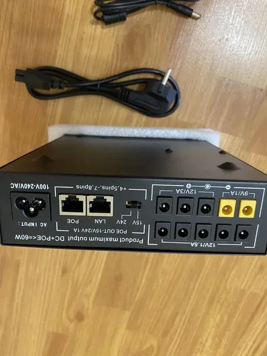 Источник бесперебойного питания Mini UPS POE-60W 17 600 mAh — фото 4