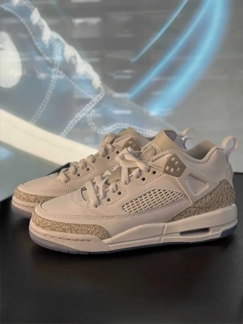 Jordan Spizike Low оригінал! Є багато різновидів!