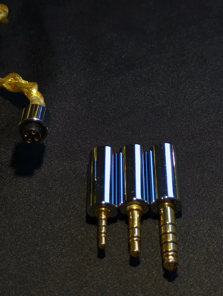 Кабель iem  hi fi mmcx 2 pin 0.78 7N OCC монокристаллічна мідь з позолотою — фото 7