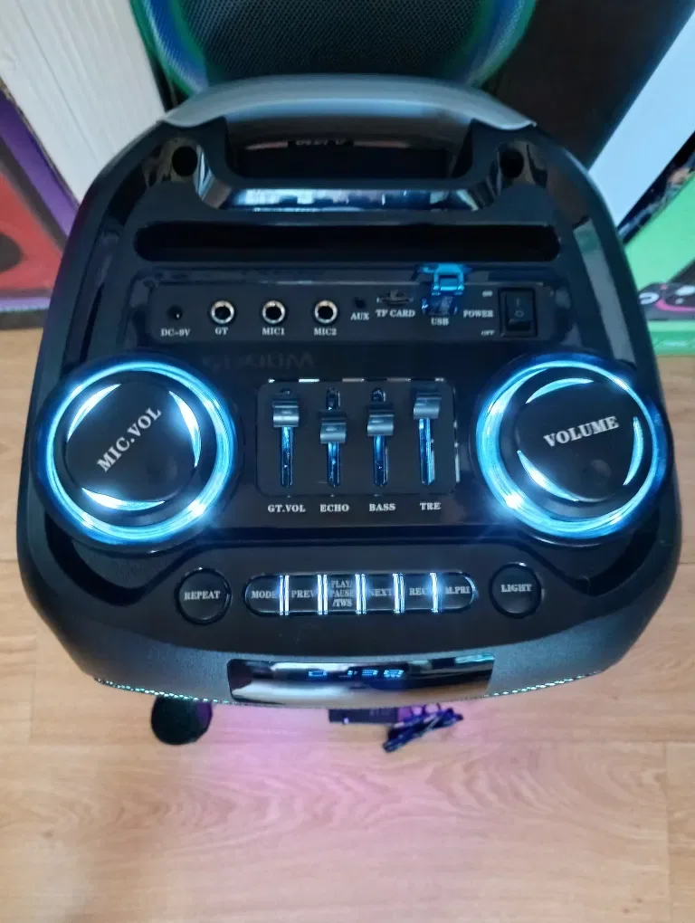 Караоке акустика Yoshita(блютуз,USB,SD, FM-радио) ПультДУ, микрофон. — фото 3