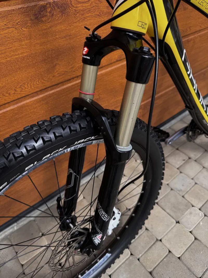 КАРБОНОВИЙ ВЕЛОСИПЕД GHOST RT LECTOR 5700 26" (Trek Cube Scott Giant Bulls Focus Cannondale Specialized Kellys Haibike Orbea Merida) — фото 2