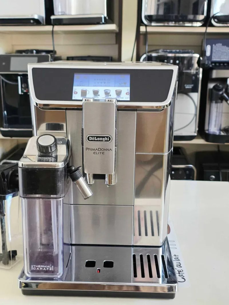 Кавомашина DELONGHI Primadonna Elite ECAM 650.75 з гарячим шоколадом — фото 4