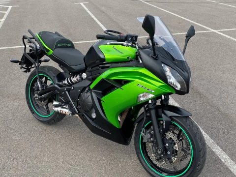 Kawasaki ER-6F документи є