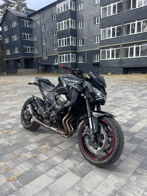 Kawasaki z800 abs стріт