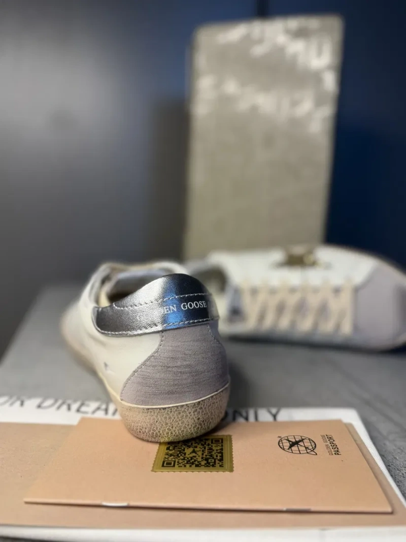 Кеди кросівки голден гуз golden goose gg кроссовки гуси со звездой женские с потертостями — фото 7