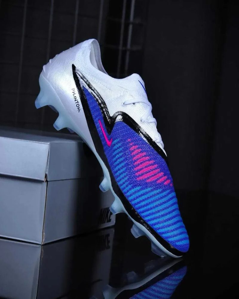 ХІТ‼️ Футбольні Бутси Nike Phantom 6 Low Elite FG, Найк Фантом всі розміри 36-44 бутси Найк — фото 2