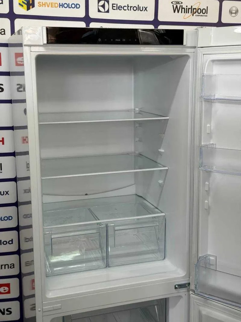 Холодильник б/в Electrolux 175см нижня морозилка 4* 109л #08389 — фото 6